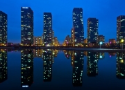 开云官方app入口-绿茵与硬木的传奇对决，当欧冠半决赛的战术风暴，照亮勇士击溃浙江队的制胜密码