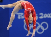 开云官方app入口-贝林厄姆爆发引领牙买加足球崛起，加勒比旋风正面击溃美国梦