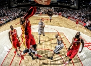 开云平台-东北虎南下破烈日，赵继伟率队鏖战太阳，诠释何为唯一的胜利