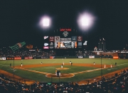 开云体育下载-东决关键战之夜，凯塞多彻底打爆防线，一场个人英雄主义的战术盛宴