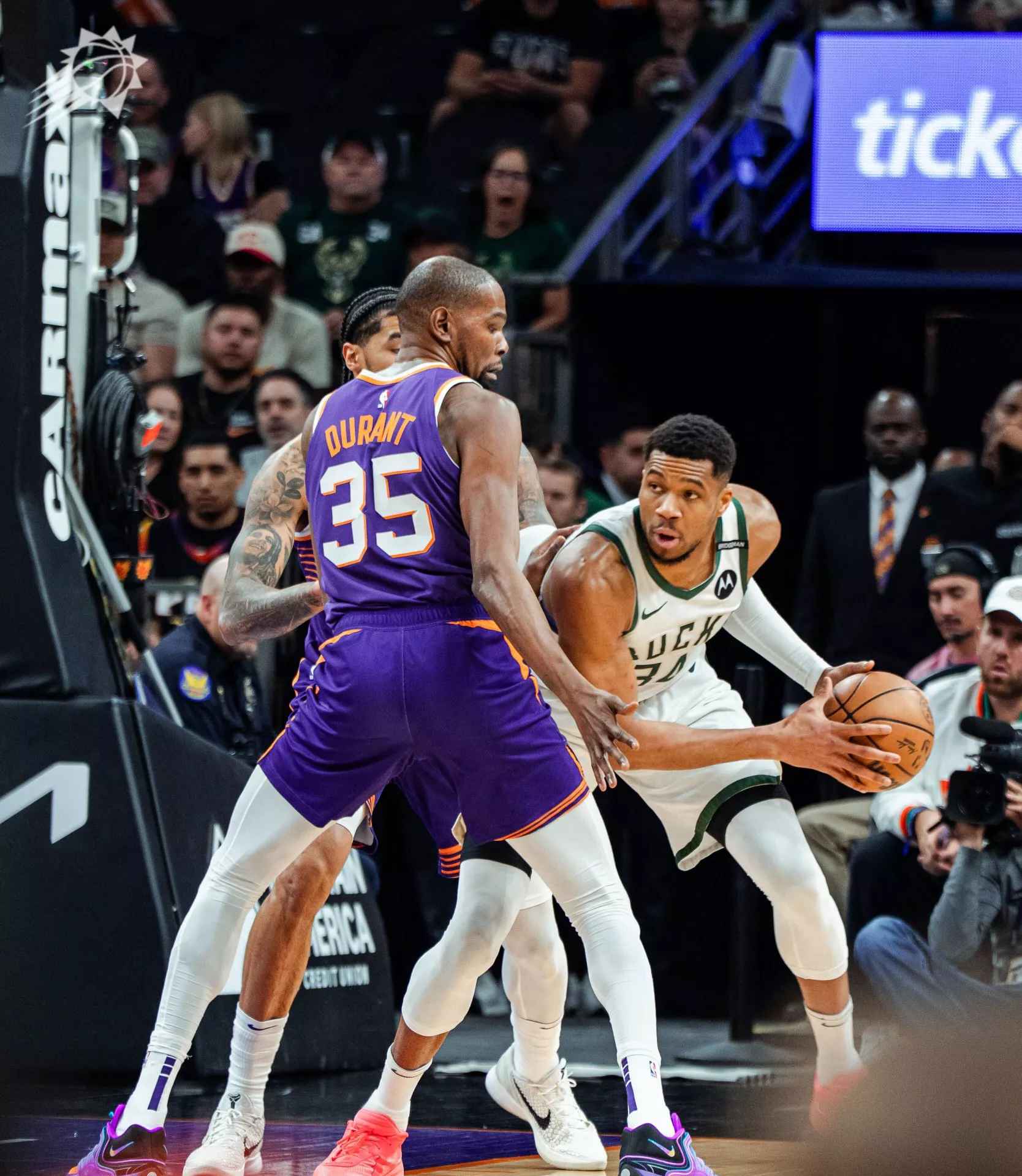 雄鹿血洗希腊男篮,威斯布鲁克一己之力扛起全队的简单介绍 雄鹿血洗希腊男篮,威斯布鲁克一己之力扛起全队的简单介绍