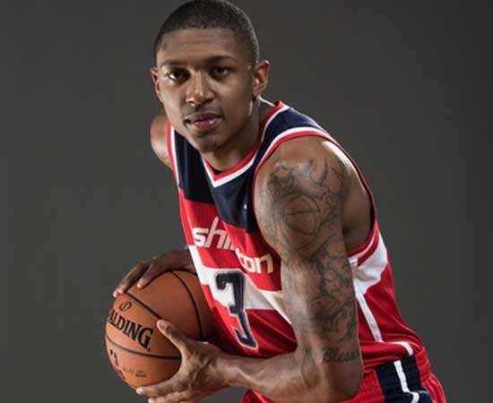 立陶宛男篮翻盘马刺，布拉德利爆发神勇