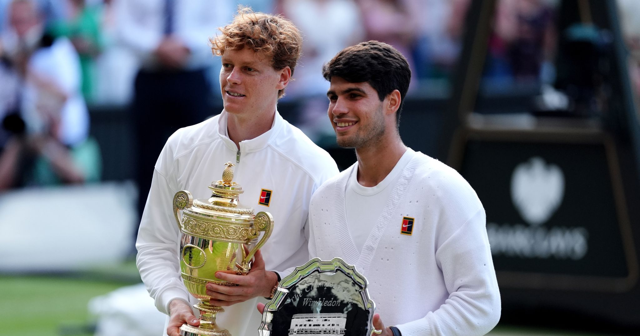 包含ATP总决赛横扫温网,西西帕斯扛起全队的词条 包含ATP总决赛横扫温网,西西帕斯扛起全队的词条