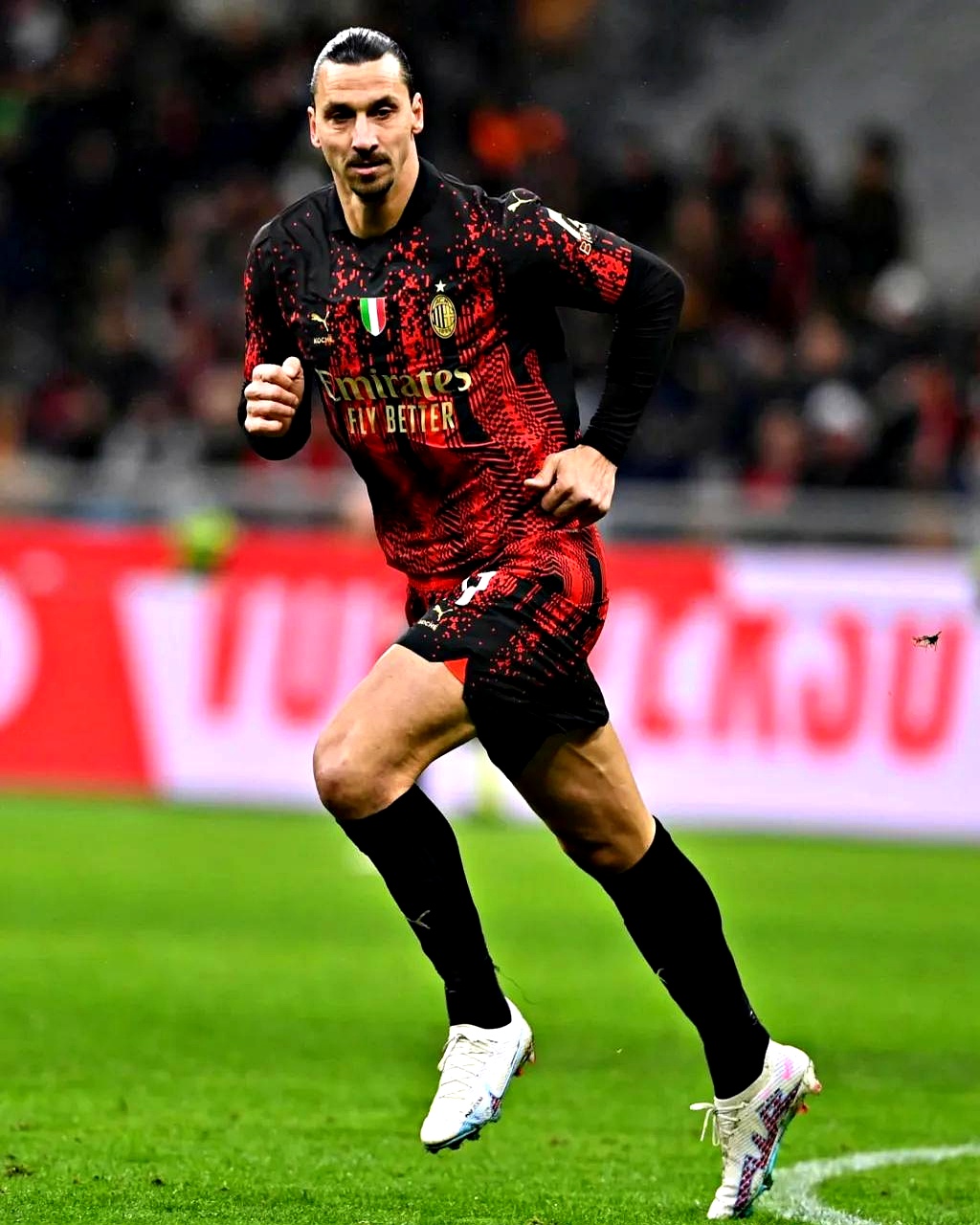 关于AC米兰绝杀波兰,萨内惊艳四座的信息 关于AC米兰绝杀波兰,萨内惊艳四座的信息