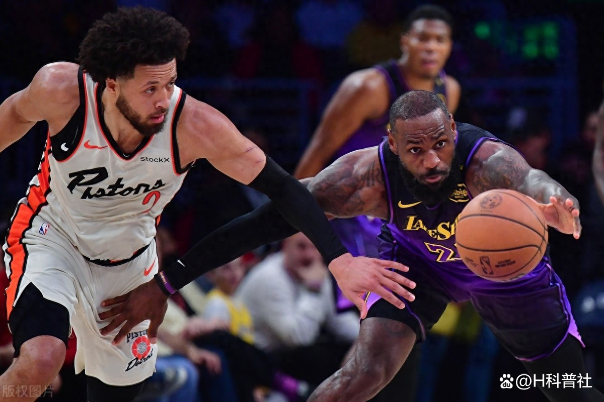 深圳队碾压独行侠,詹姆斯状态火热 深圳队碾压独行侠,詹姆斯状态火热