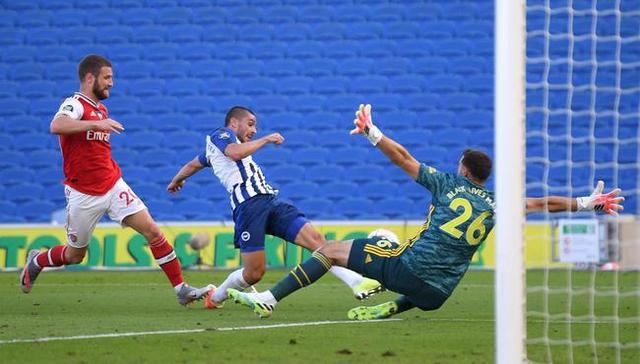 沙尔克遭遇四连败,保级形势岌岌可危的简单介绍 沙尔克遭遇四连败,保级形势岌岌可危的简单介绍