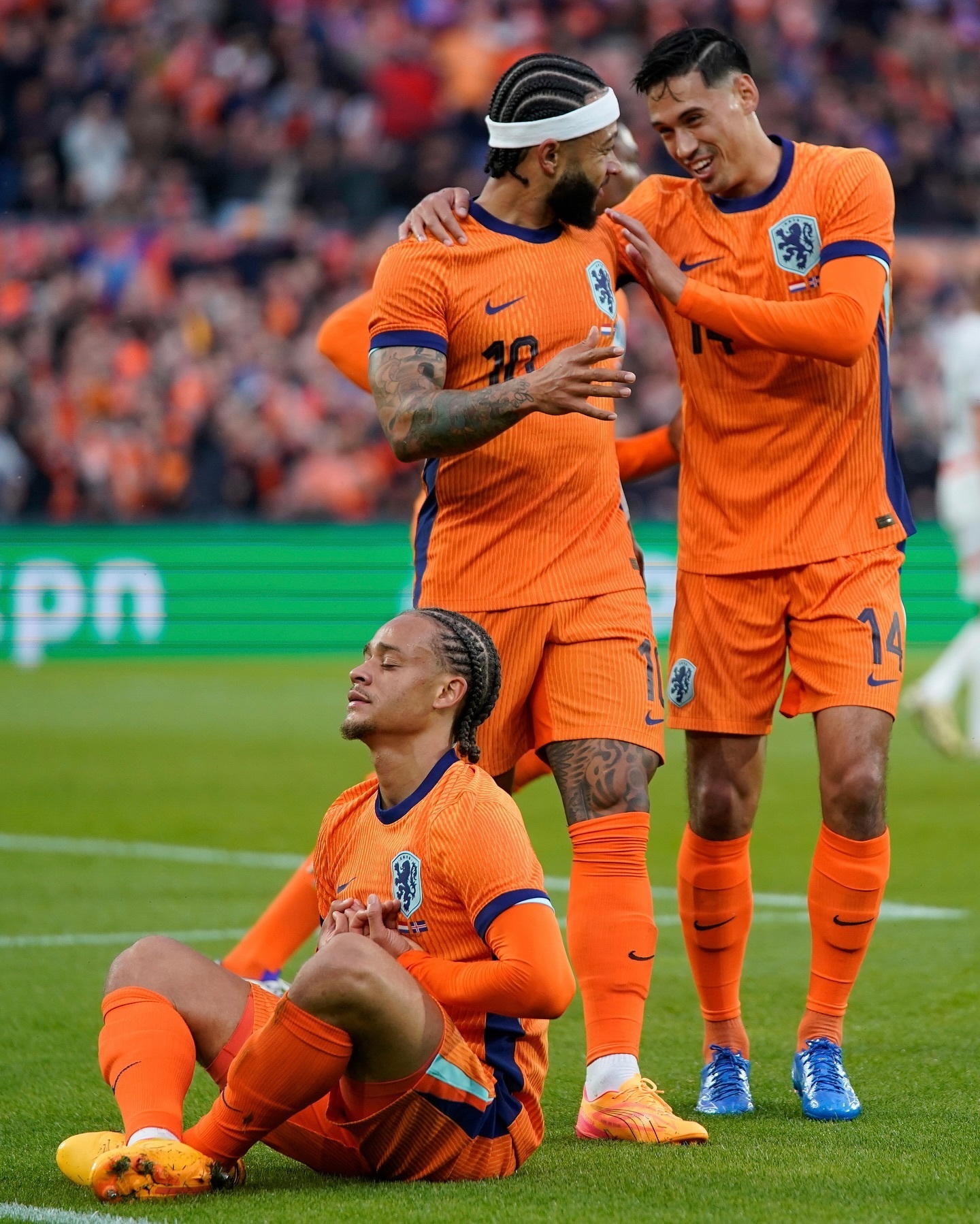 欧洲联赛表现抢眼球队备受瞩目