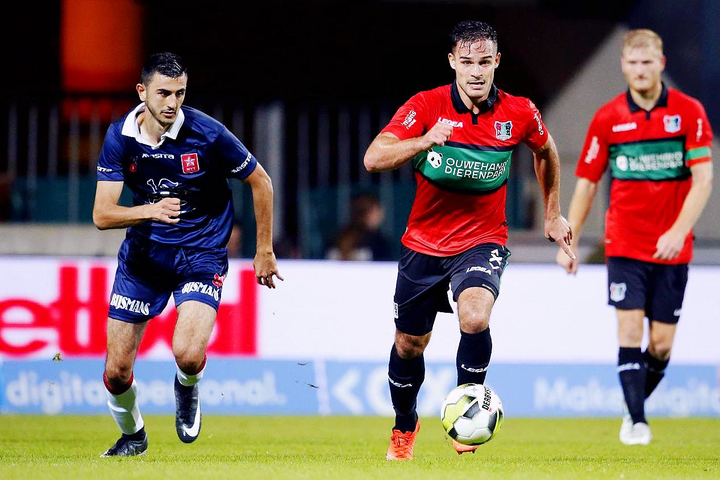 甘冈队凭借进攻实力，击败对手