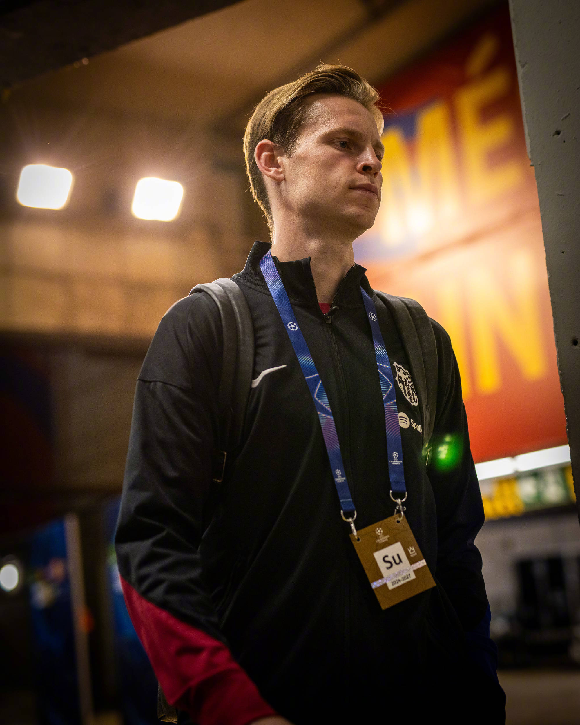 AC米兰碾压里昂，德容打破历史纪录的简单介绍