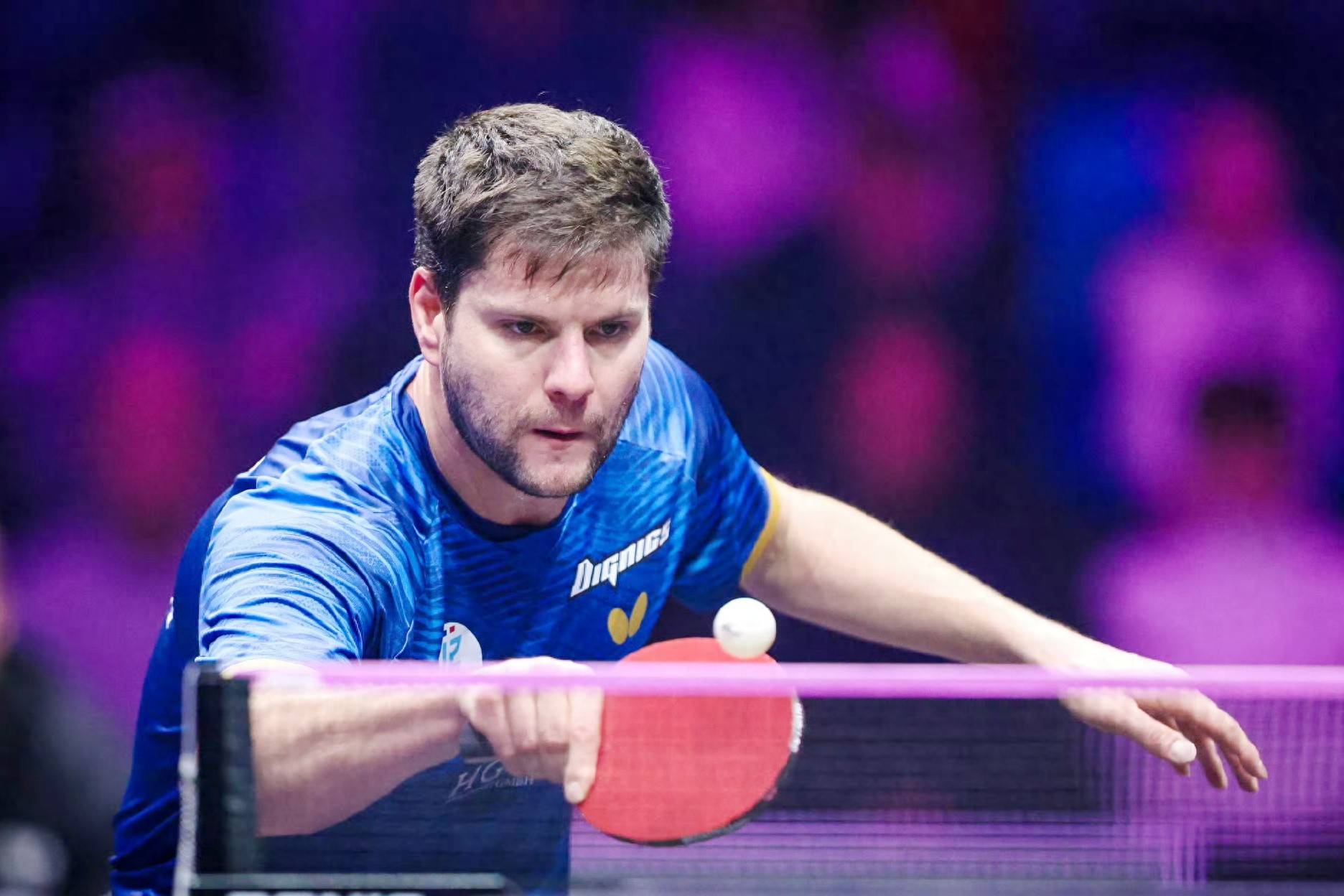 包含德国乒乓球队完胜中国乒乓球队，奥恰洛夫关键制胜的词条