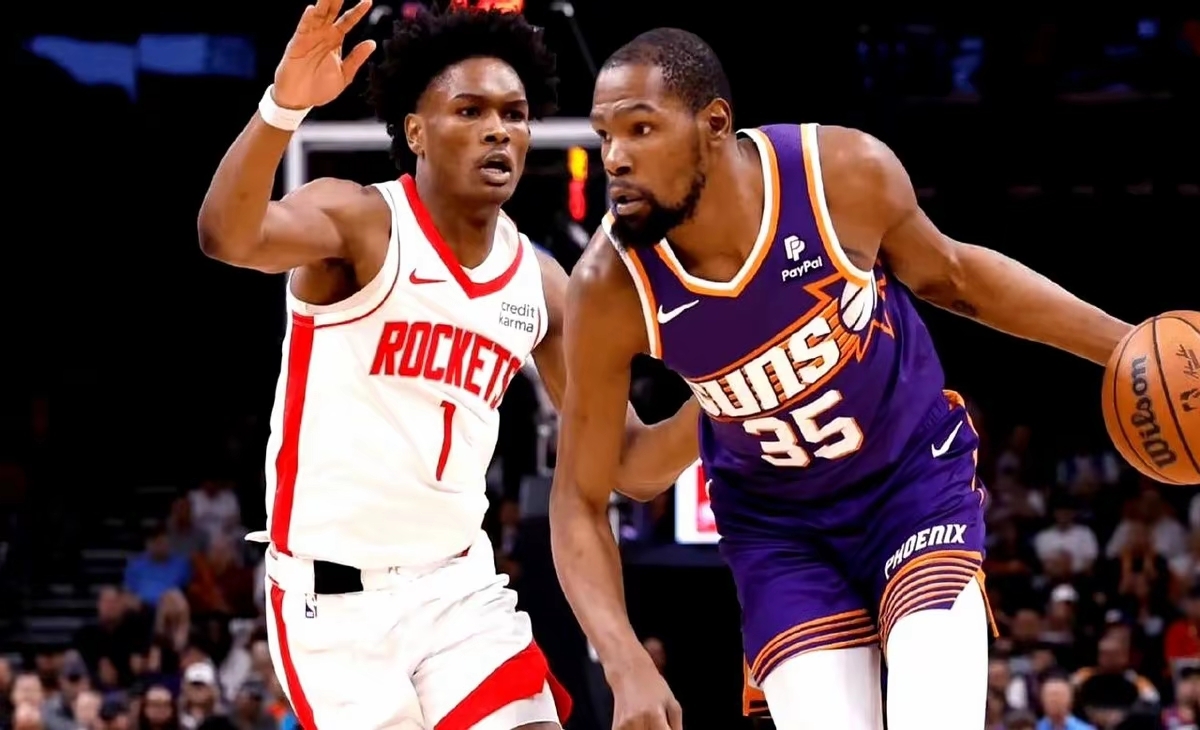 包含雄鹿绝地反击湖人B队，杜兰特三分雨点燃全场的词条