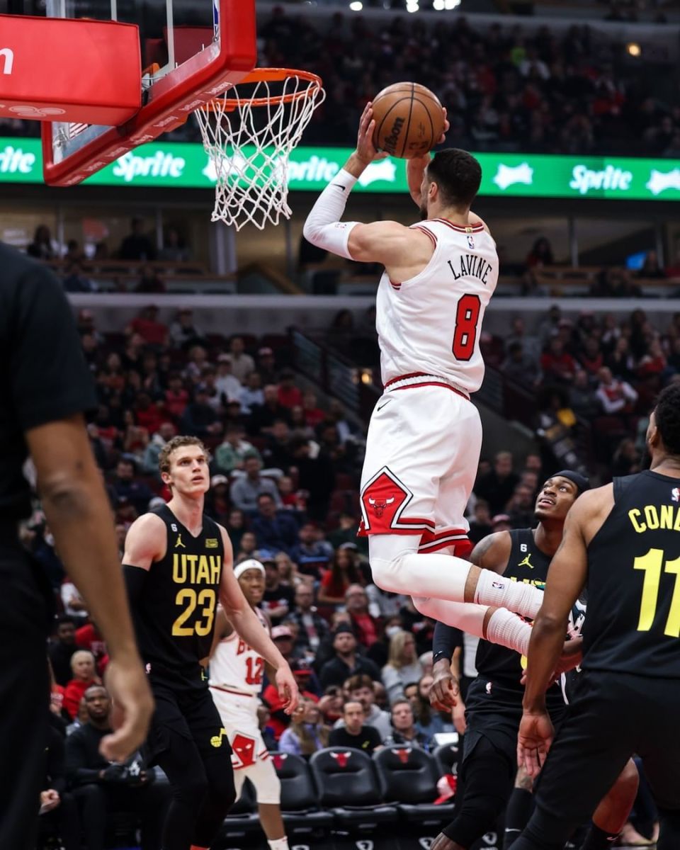 包含深圳队力克爵士，拉文扛起全队的词条