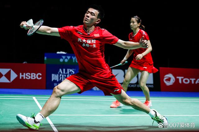 韩国队逆转印尼队，黄鸭组合点燃赛场