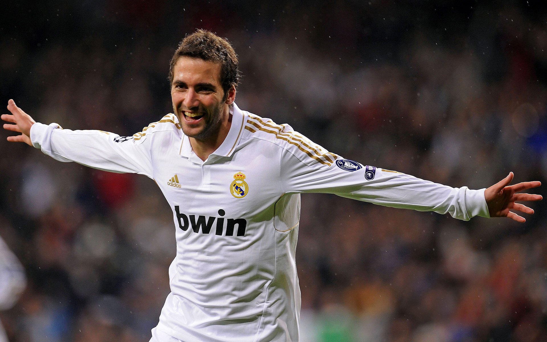 圣城铁骑鏖战奥兰多，武切维奇，为大场面而生的沉默心脏